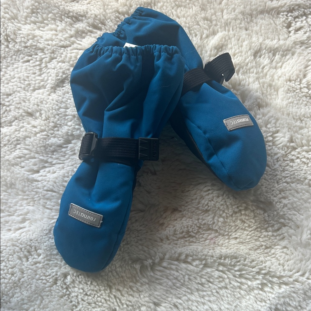 Reima blue winter mittens toddler